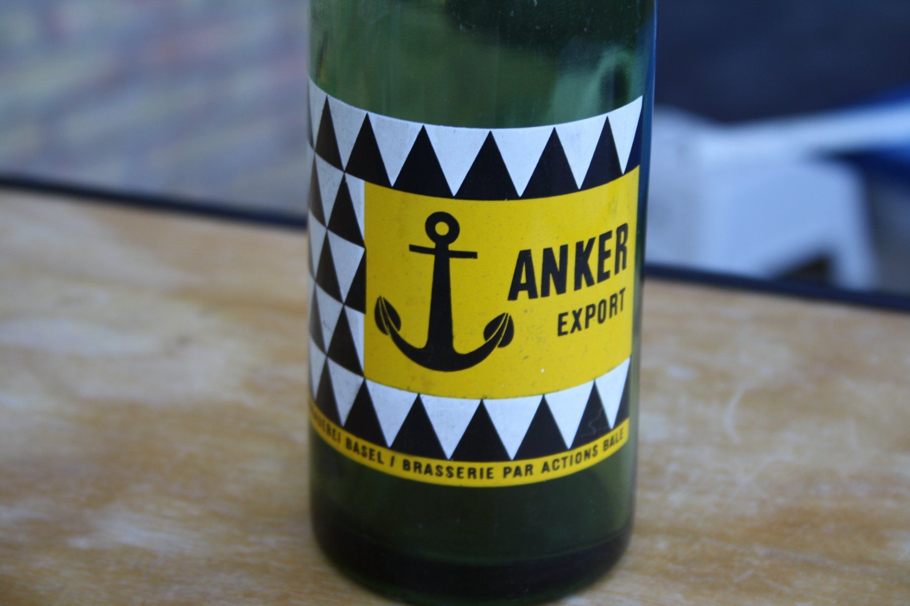 Bicchieri, Caraffe & Bottiglie: ANKER EXPORT ALTE BIERFLASCHE BÜGELFLASCHE BASEL – Usato da Wauwil venduto da Pneuedy 9