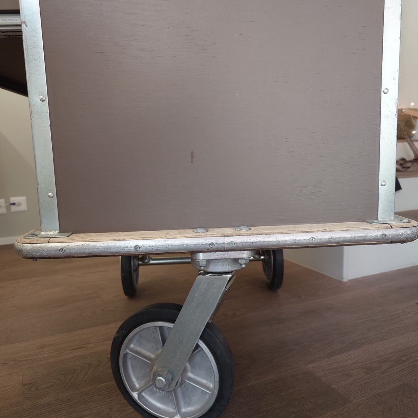 Scrivanie: "Unikat Postwagen" - Designmöbel für PC – Usato da Stettlen venduto da musicman_68 3
