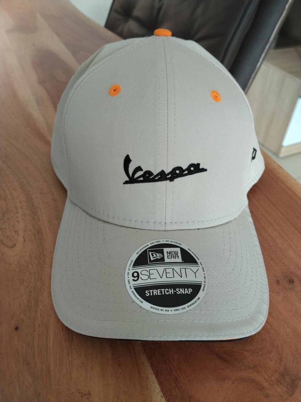 New Era Copricapi, berretti & cappellini: Vespa Kult Kappe – Usato da Horw venduto da Cs2006