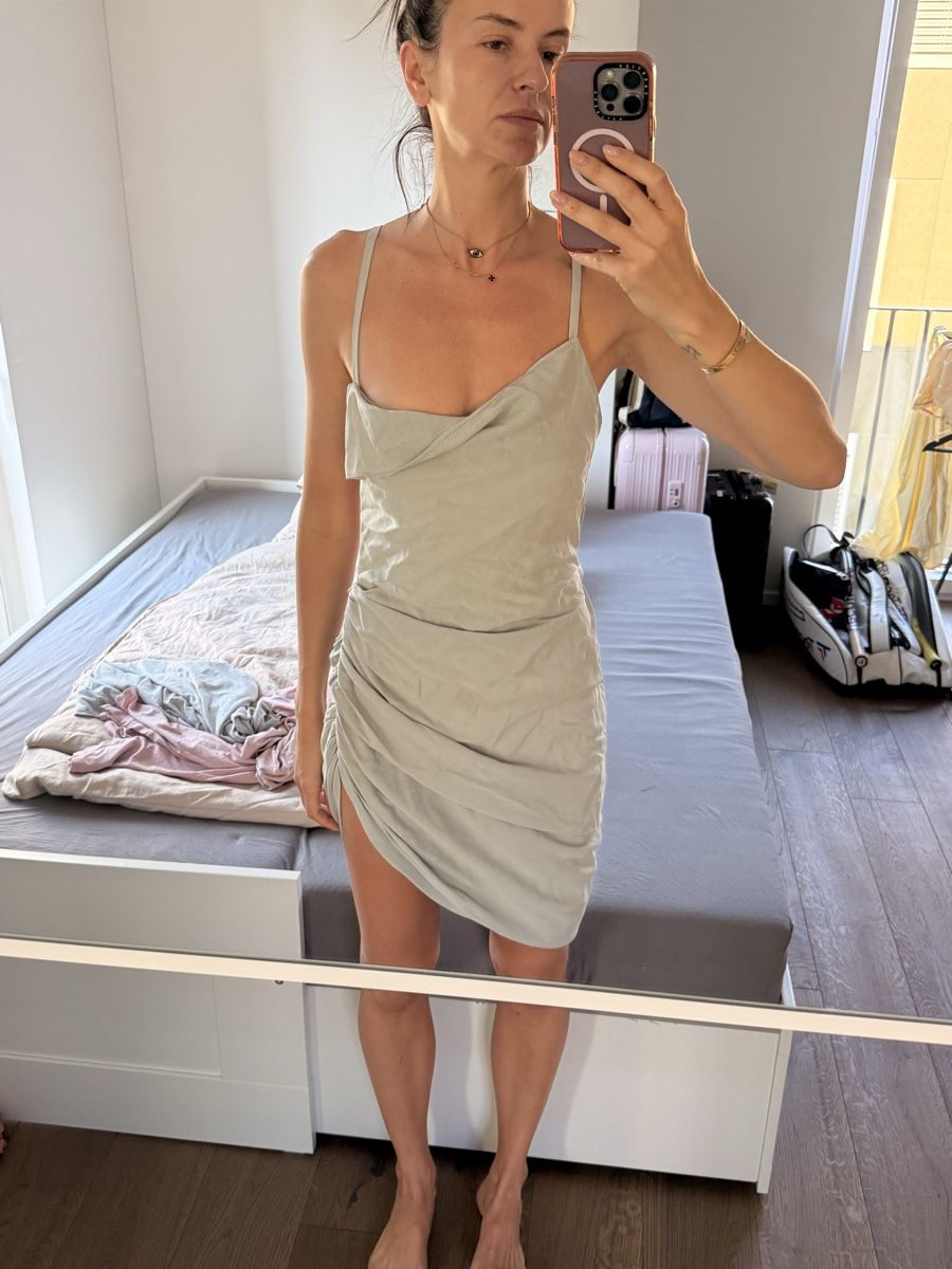 Jacquemus Vestiti: Jacquemus Dress light grey size M excellent condition – Usato da Zürich venduto da Bellinka23 1