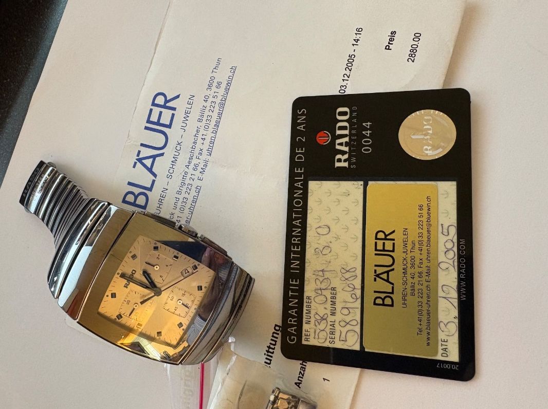 Rado Montres: Rado Quartz neu 2800chf mit Papiere – D'occasion à Bern par hib_7w6l 3