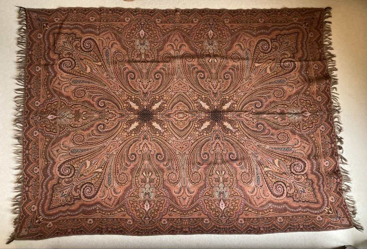 Decken: Wunderschöne antike Paisley Decke – Gebraucht aus Frauenfeld von jep_n62d 2