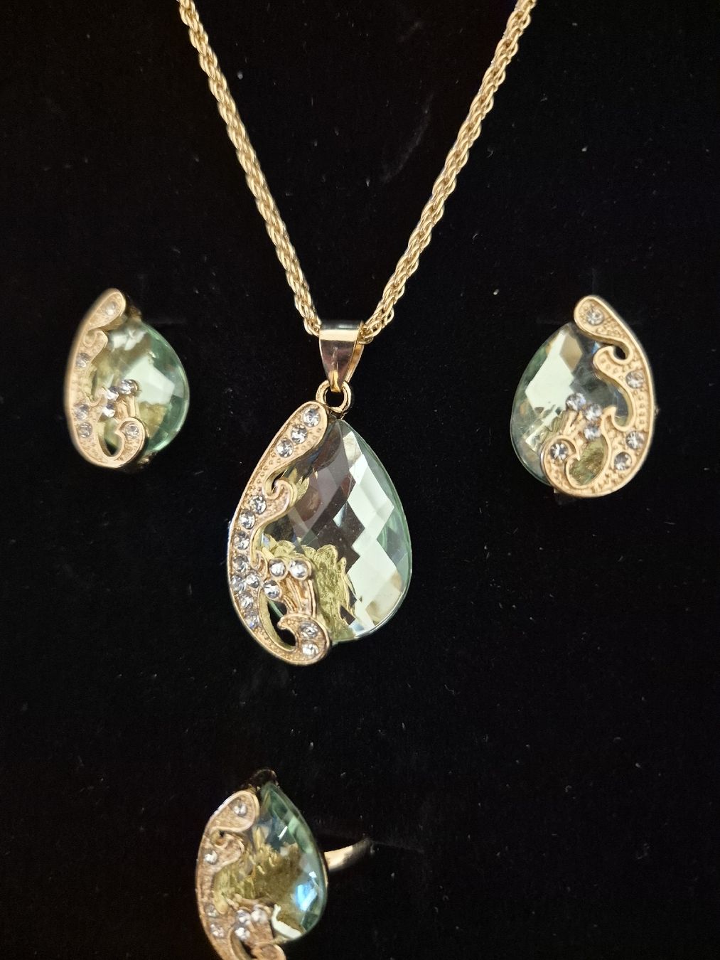 Orologi: Schmuckset mit Uhr mint – Nuovo e nell'imballaggio originale da Würenlos venduto da sul_cm8q 1