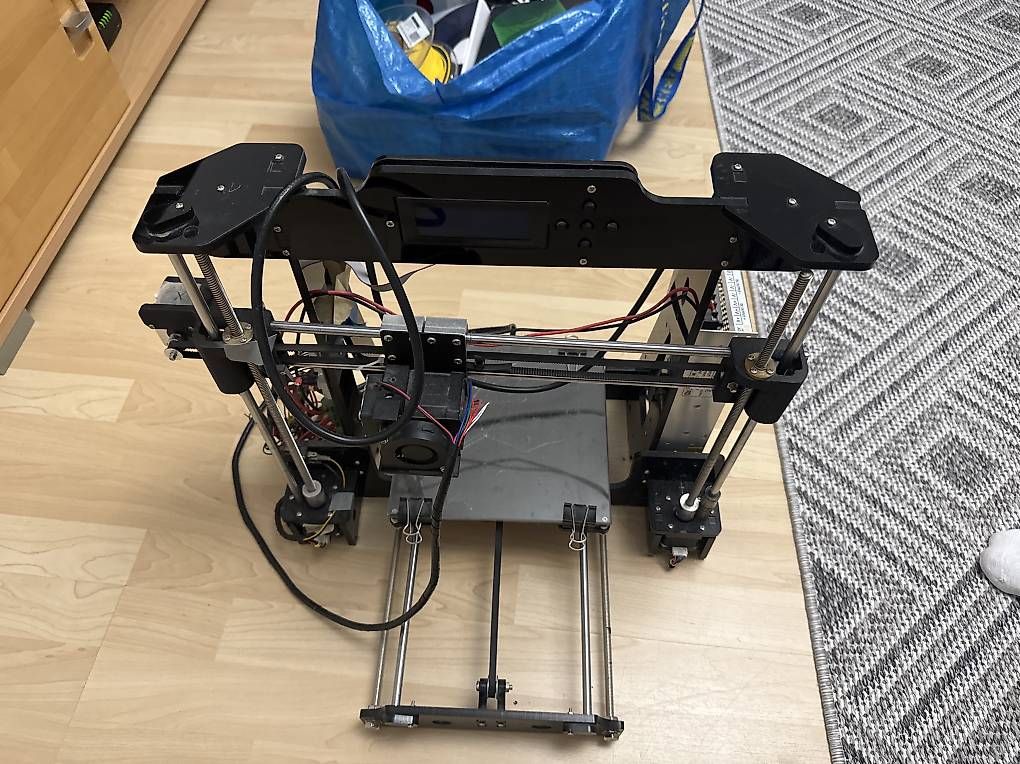 3D Drucker: 3D-Drucker inkl. viele Filamente – Gebraucht aus Schaffhausen von Goni17
