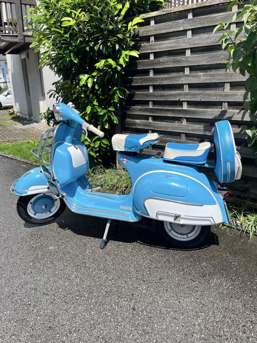 Piaggio Scooter: Wunderschöne Vespa  – Usato da Widnau venduto da G-Bike69 2