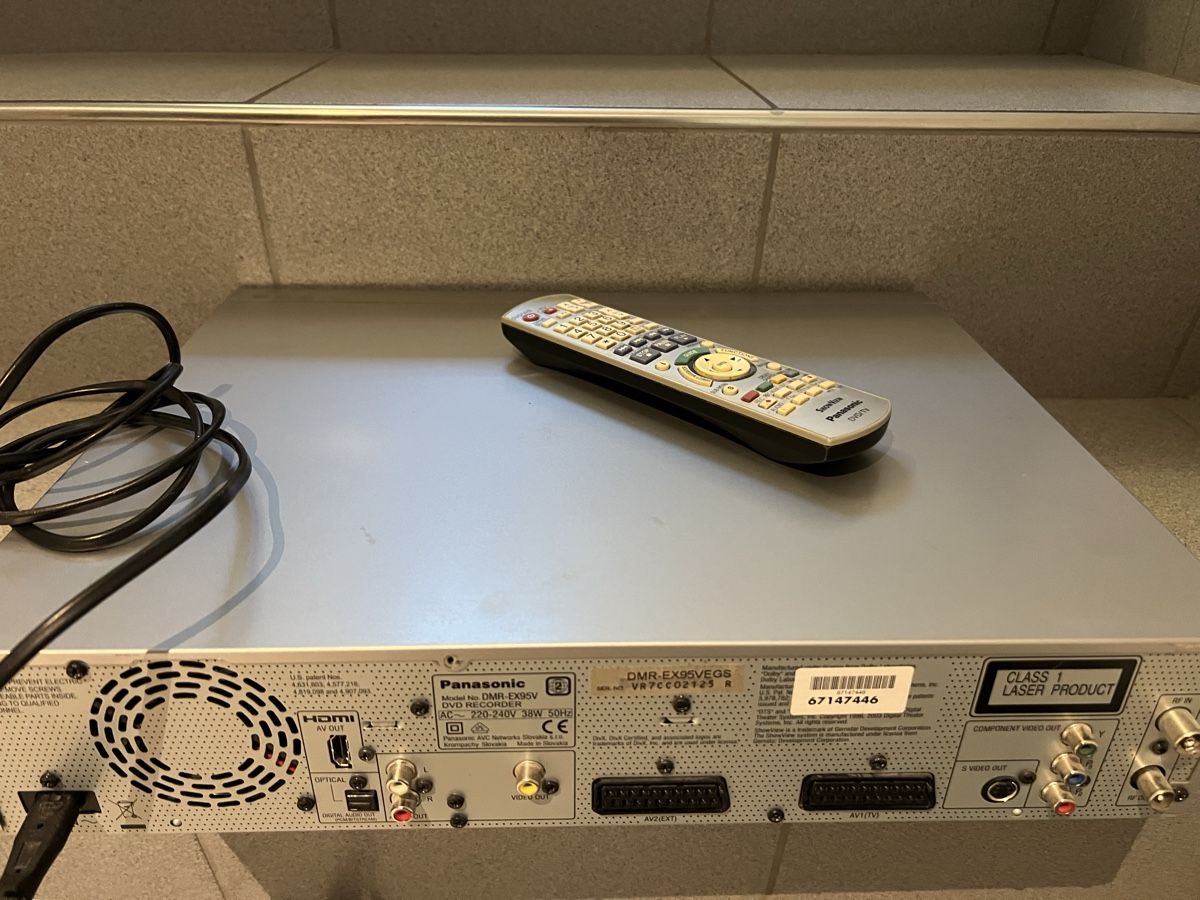 Panasonic Aufnahmegeräte: Panasonic DMR-EX95V HDD/DVD/VHS Recorder – Gebraucht aus Schongau von Retro_Shop 4
