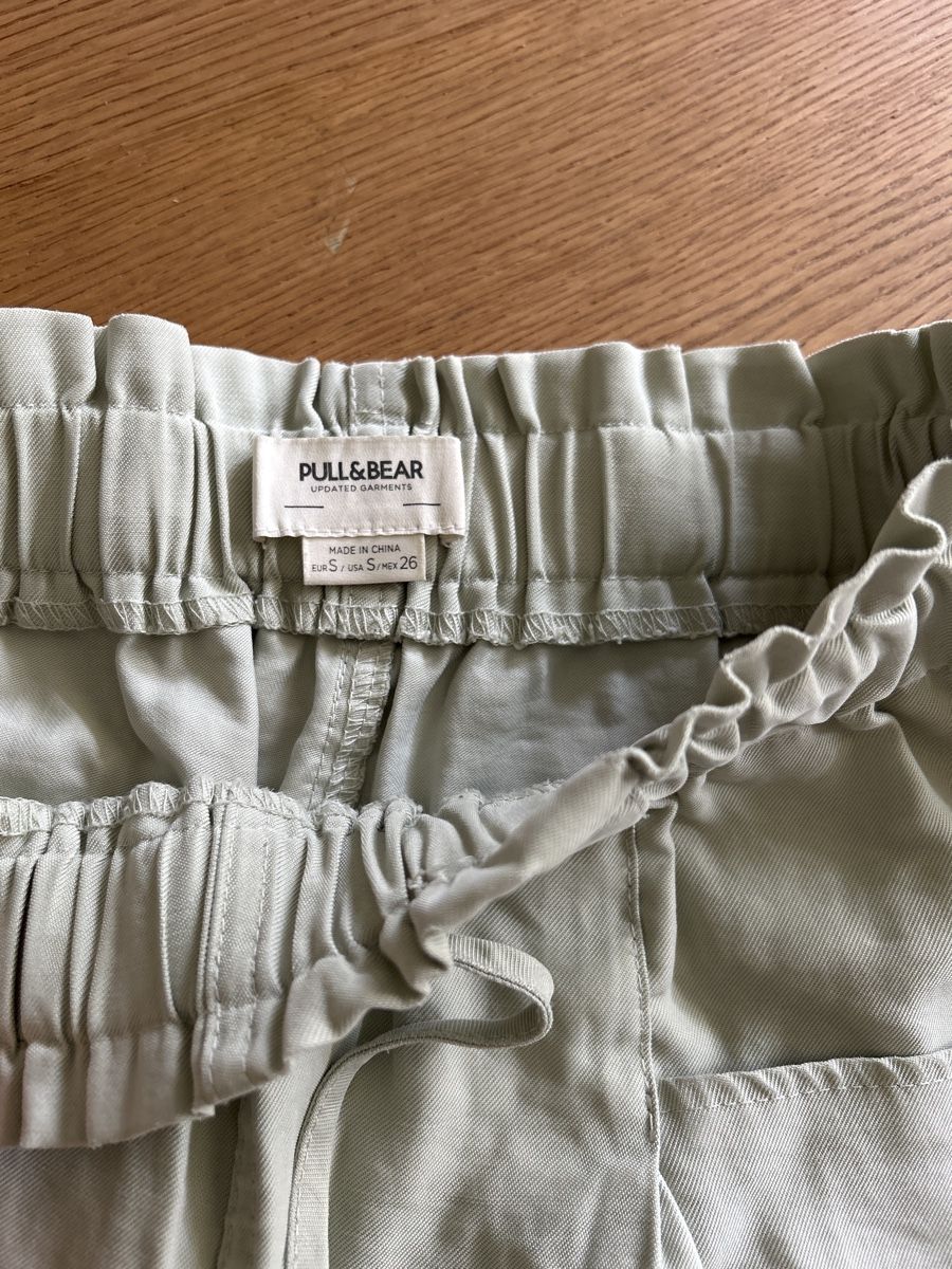 Pull&Bear Pantaloni: Shorts Pull&Bear Gr.S – Usato da Fraubrunnen venduto da alne777 1