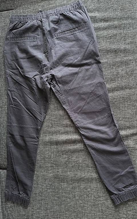 Pantaloni: Hose mit Gesässtaschen – Usato da Reinach BL venduto da 06lohifushi13 1