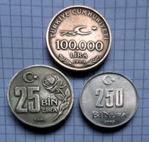 Türkei 100000 Lira 1999, 250 Bin Lira 2003, 25 Bin Lira 1995