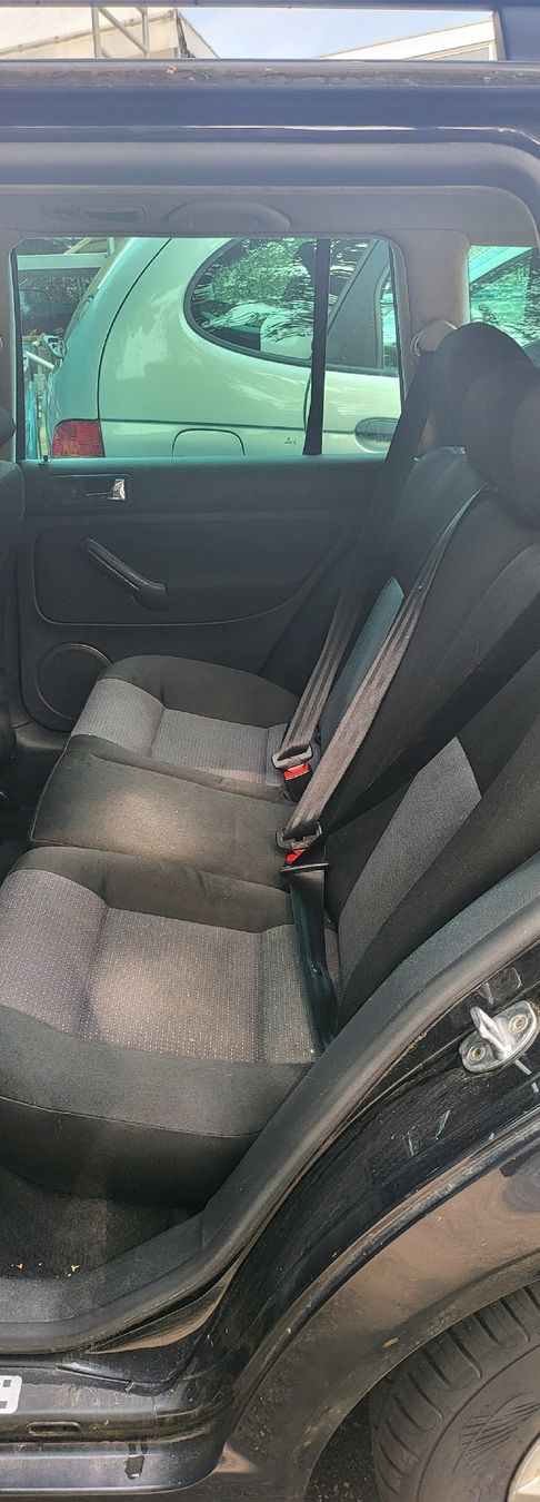 Automobili: VW Golf 4 Variant frisch ab MFK – Usato da Gossau SG venduto da rotestahlsau 2