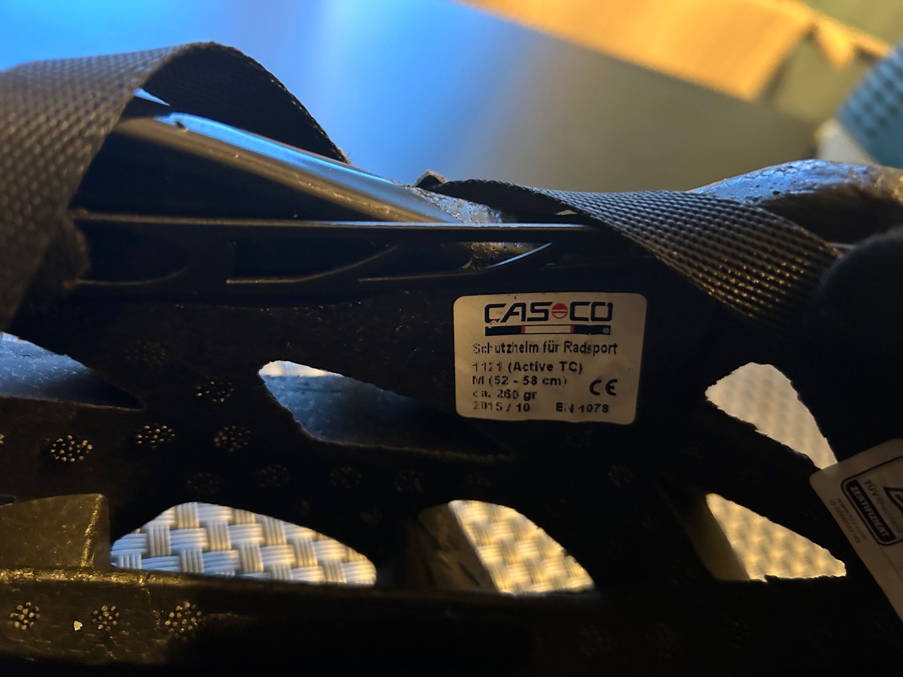 Casco Caschi: Velohelm – Usato da Rüttenen venduto da Cpe7 2