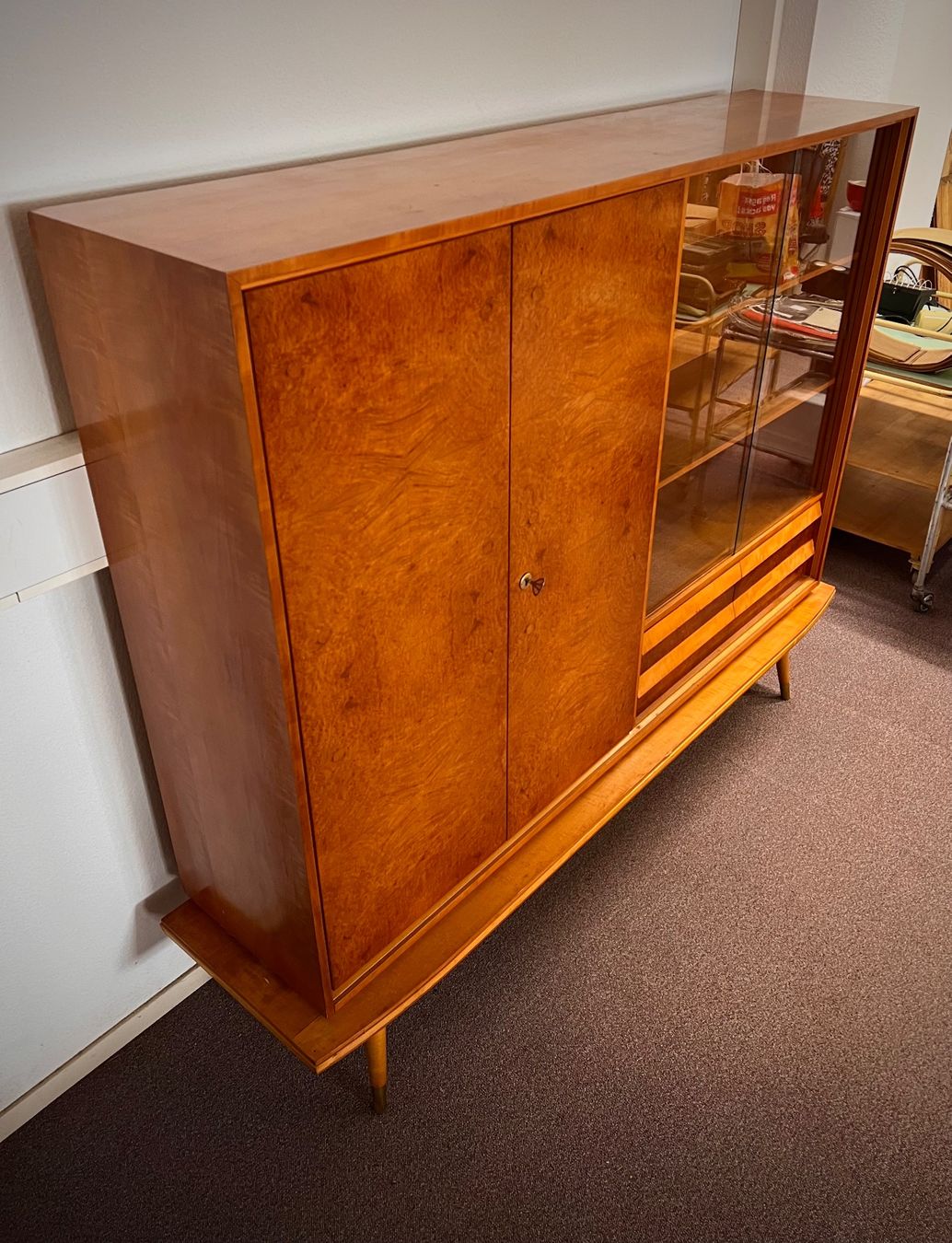 Armadi: Highboard "Modell Kurt", PGH , Kamenz, DDR, 1964 – Usato da Tecknau venduto da smoothtentacles 1
