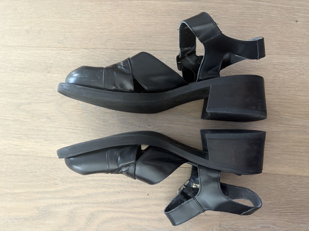 Herrenschuhe: Schwarze Leder Sandalen, Blockabsatz, Gr. 38 – Gebraucht aus Lausen von Puper03 1