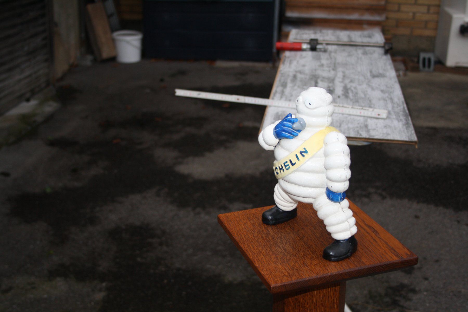 Michelin Statuette: MICHELIN MANN BIBENDUM EISEN – Usato da Wauwil venduto da Pneuedy 6
