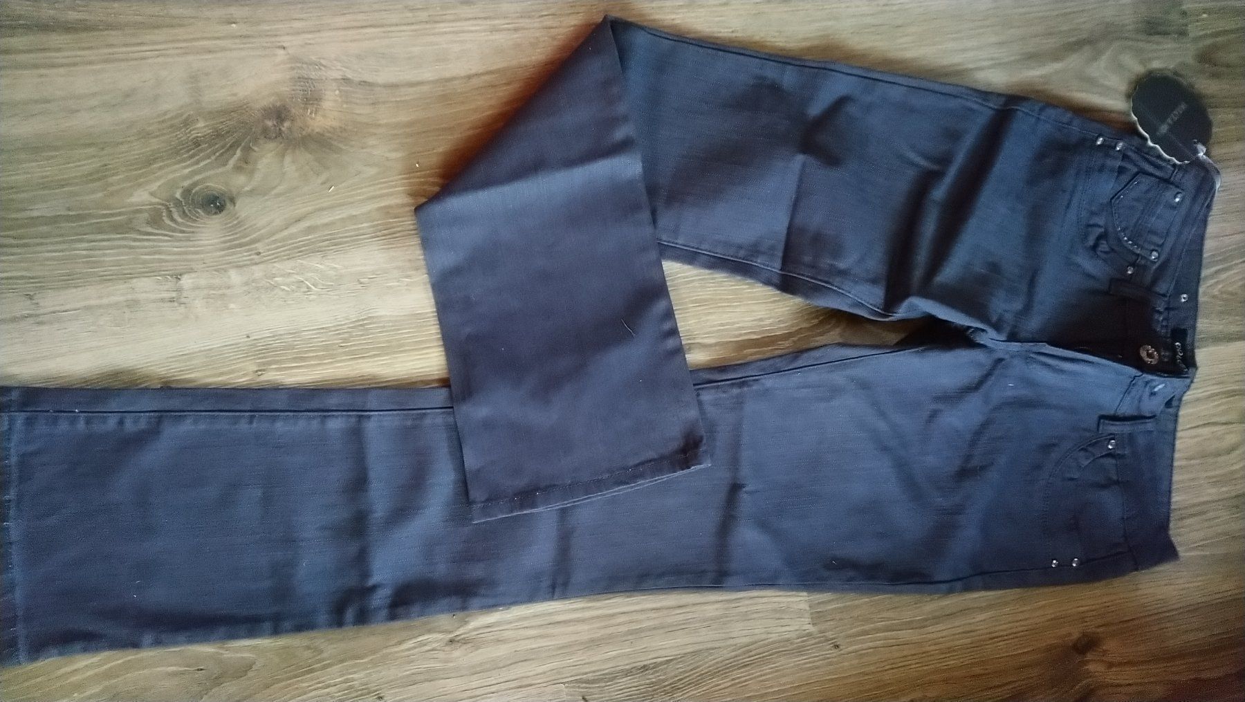 Pantalons: DOLCE & ROSA Hose gr. 42 – Neuf (Voir description) à Grossdietwil par GNOM313