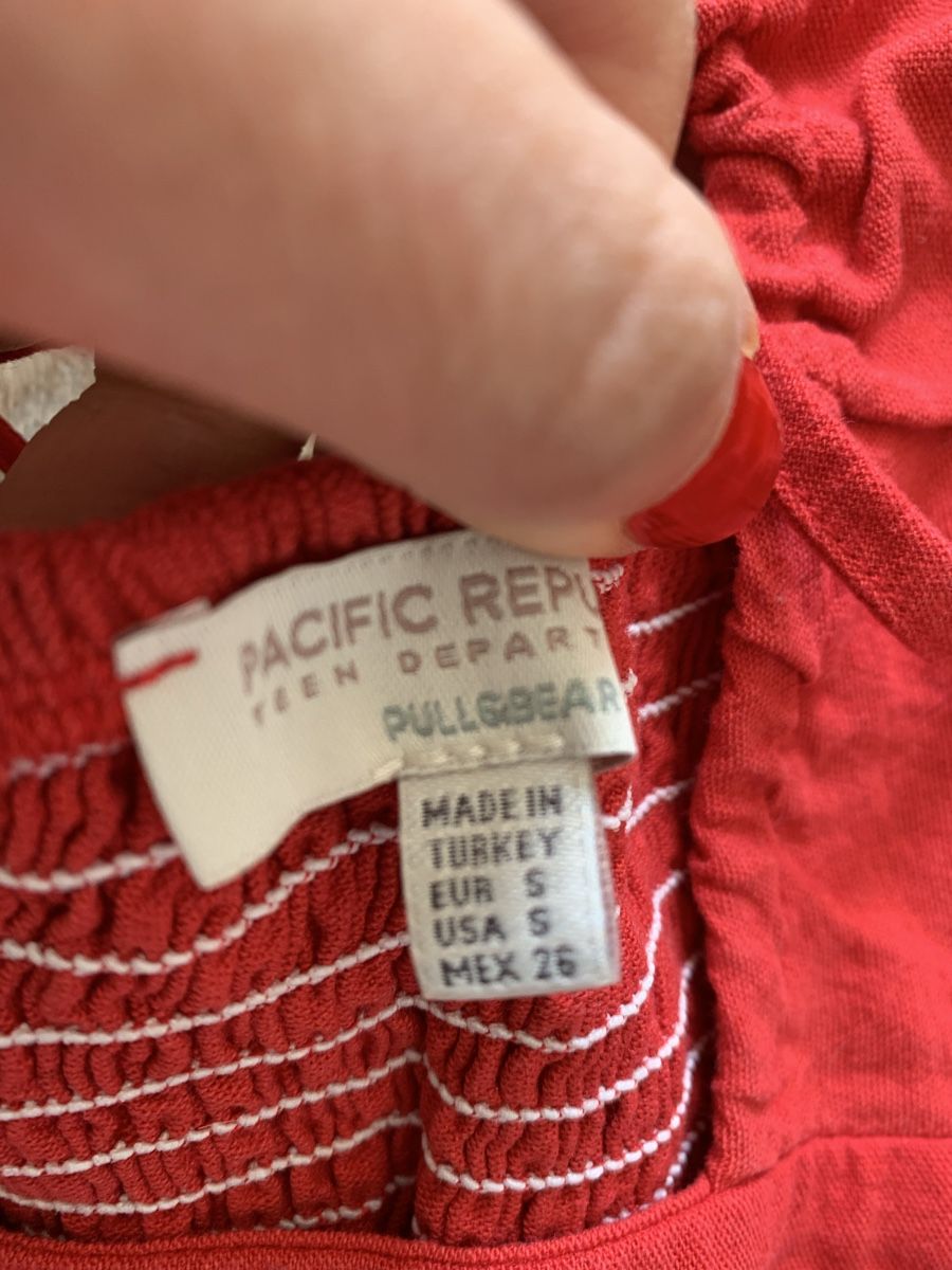 Pull&Bear Vestiti: Robe dos nu rouge pull & bear – Nuovo (secondo la descrizione) da Genève venduto da rez_c6c6 2