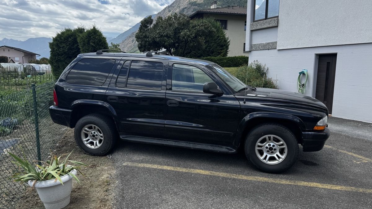 Dodge Automobili: Dodge Durango 4.7 V8 – Difettoso da Saillon venduto da ultimate-car 3