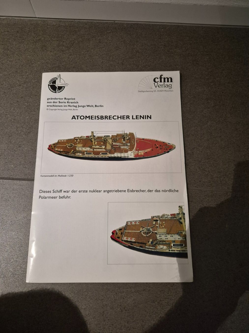 Modellbausätze & Standmodelle: Kartonmodell Atomeisbrecher Lenin – Gebraucht aus Guettingen von rutishauser01