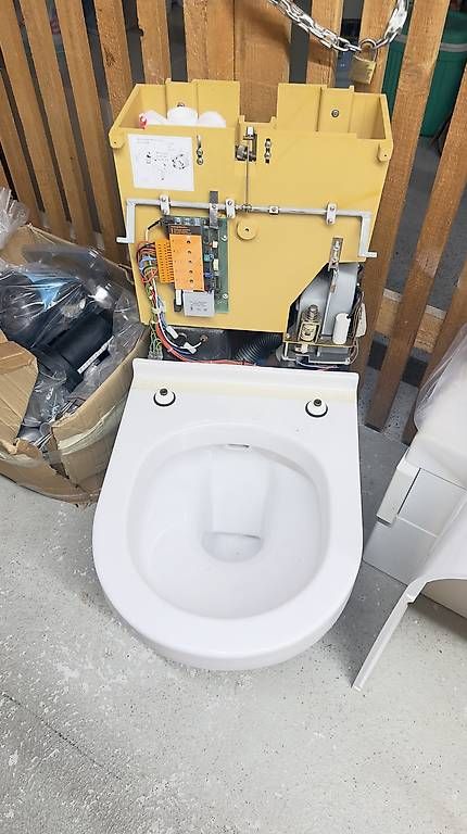 WC: Closomat lima – Nuovo e nell'imballaggio originale da Elsau venduto da bak_9mm5 3