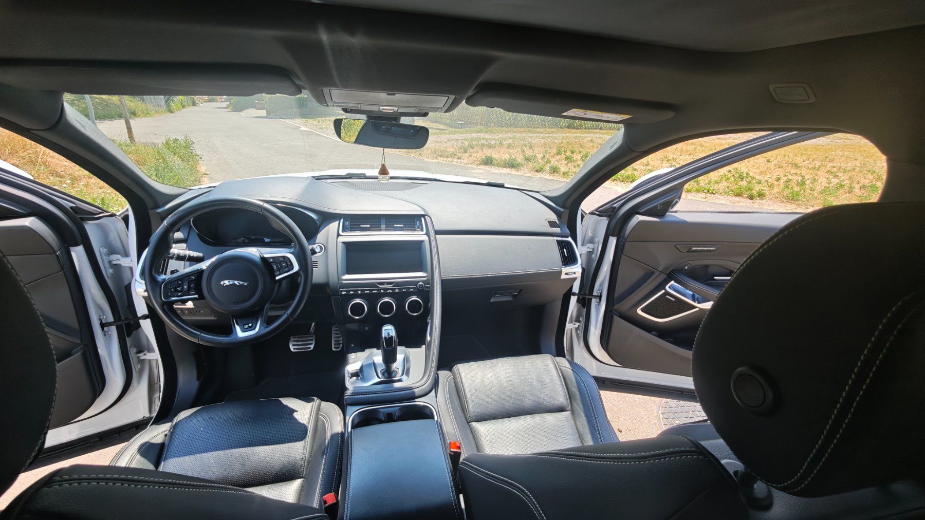 Jaguar Autos: Jaguar E-Pace 2.0 D180 AWD – Gebraucht aus Kloten von Mayoro7 4