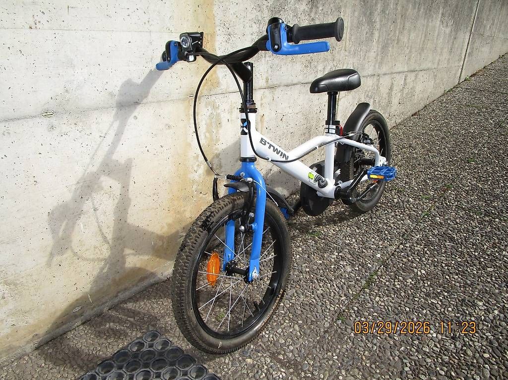 Velos: vélo pour enfant 6 a 7 ans – Gebraucht aus Clarens von krampou 1