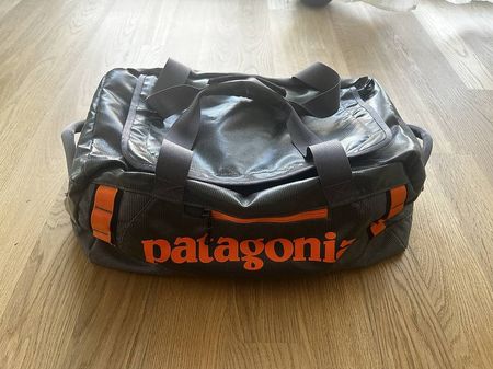 Patagonia Black Hole Duffel 45L  seltene 2013 Version