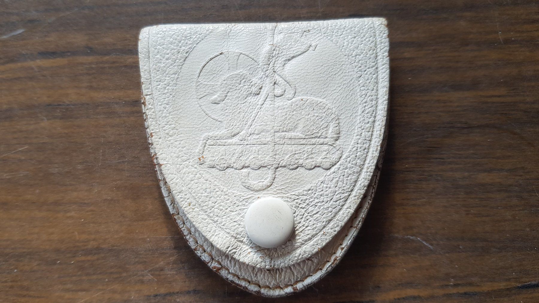 Altri gioielli: Rosenkranz Lederetui Lamm Gottes antik – Usato da Mörschwil venduto da antiksalon21 4