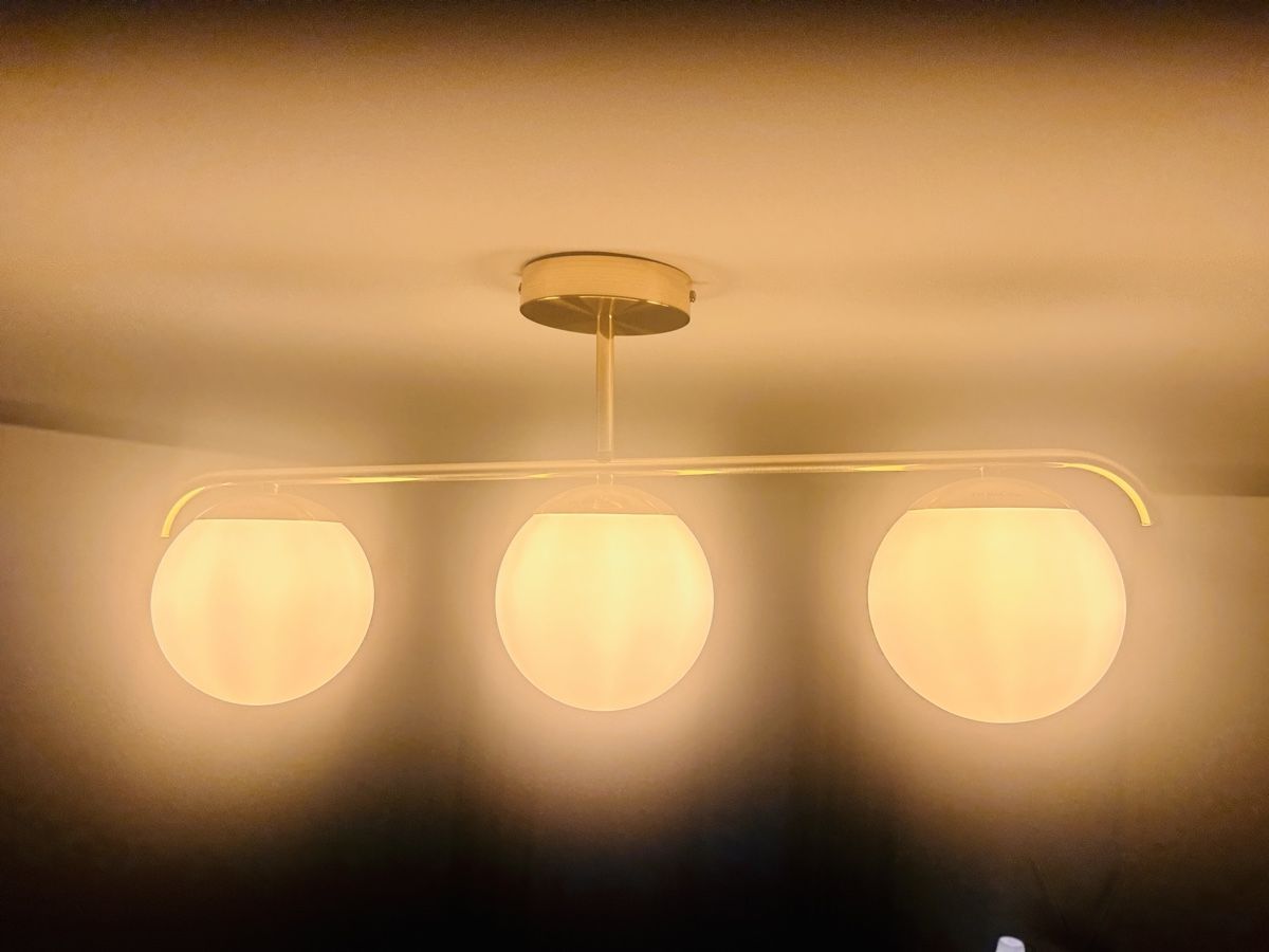 Lampadari & plafoniere: Retro Deckenlampe mit 3 Glaskugeln, Top Zustand! – Usato da Ehrikon venduto da mar_m7vm 4