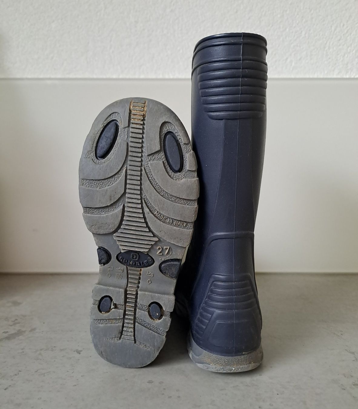 Schuhe für Jungen: Gummistiefel / Regenstiefel (Gr. 27) – Gebraucht aus Stein AR von foxtown2 3