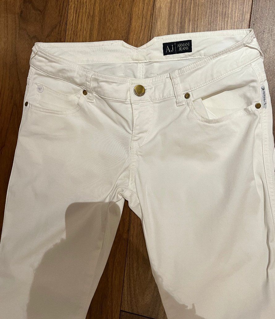 Armani Jeans: Jeans Armani - 28 – Usato da St-Sulpice VD venduto da juhdu 1
