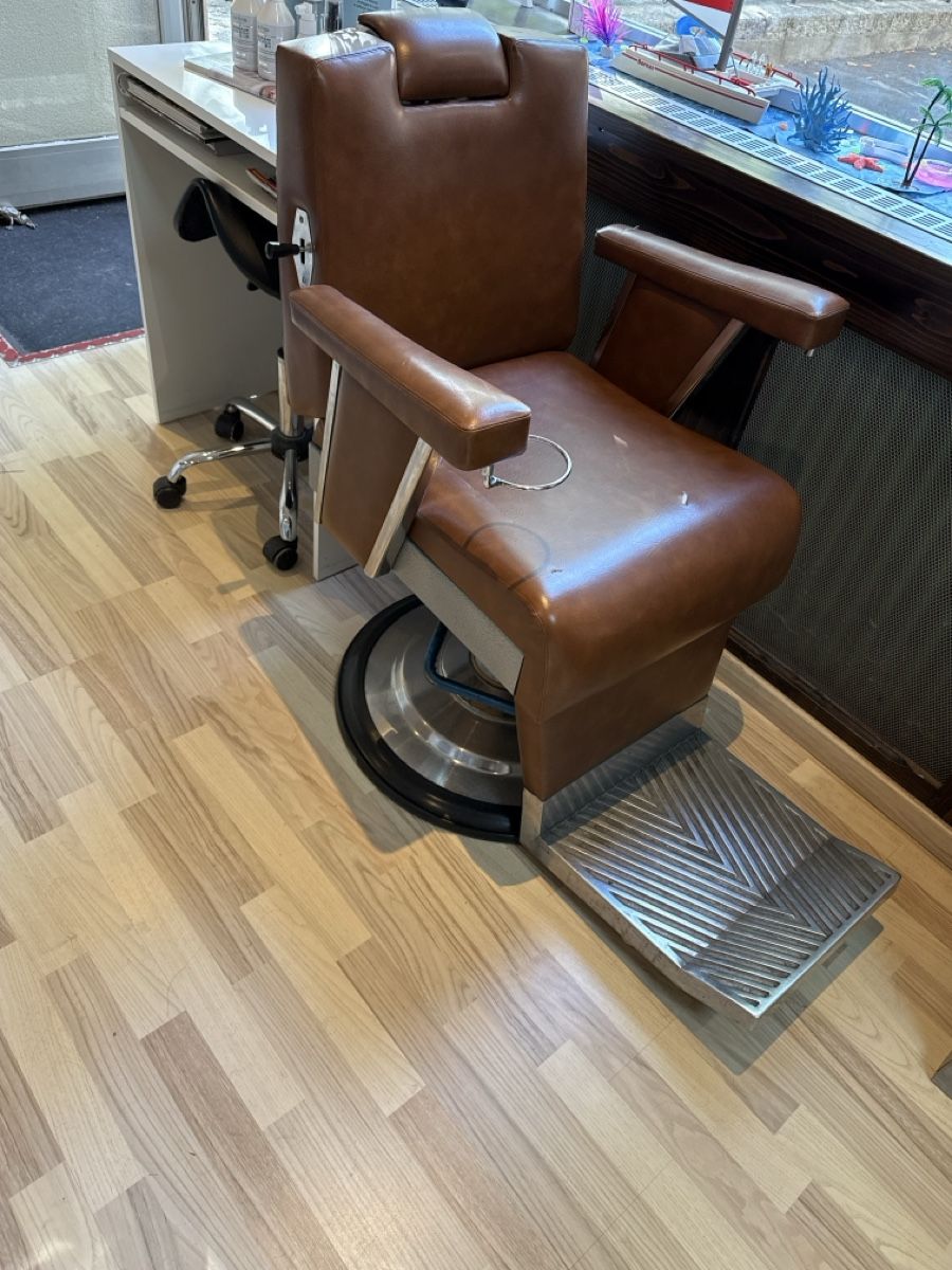 Poltrone: Barber siège  – Usato da Monthey venduto da Jennfred85
