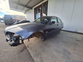 BMW e46 328 Karosserie für Teile