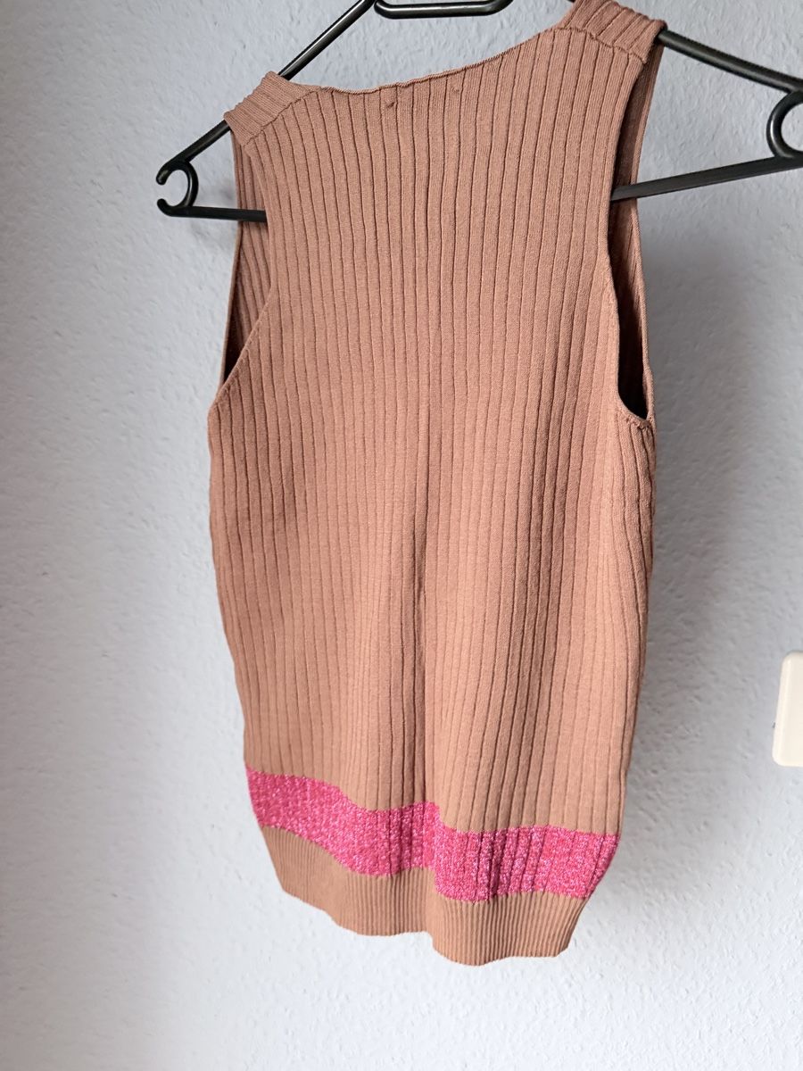 Tops: Pullunder Damen Strick Grösse S – D'occasion à Münchenstein par By.gabriela.v 4