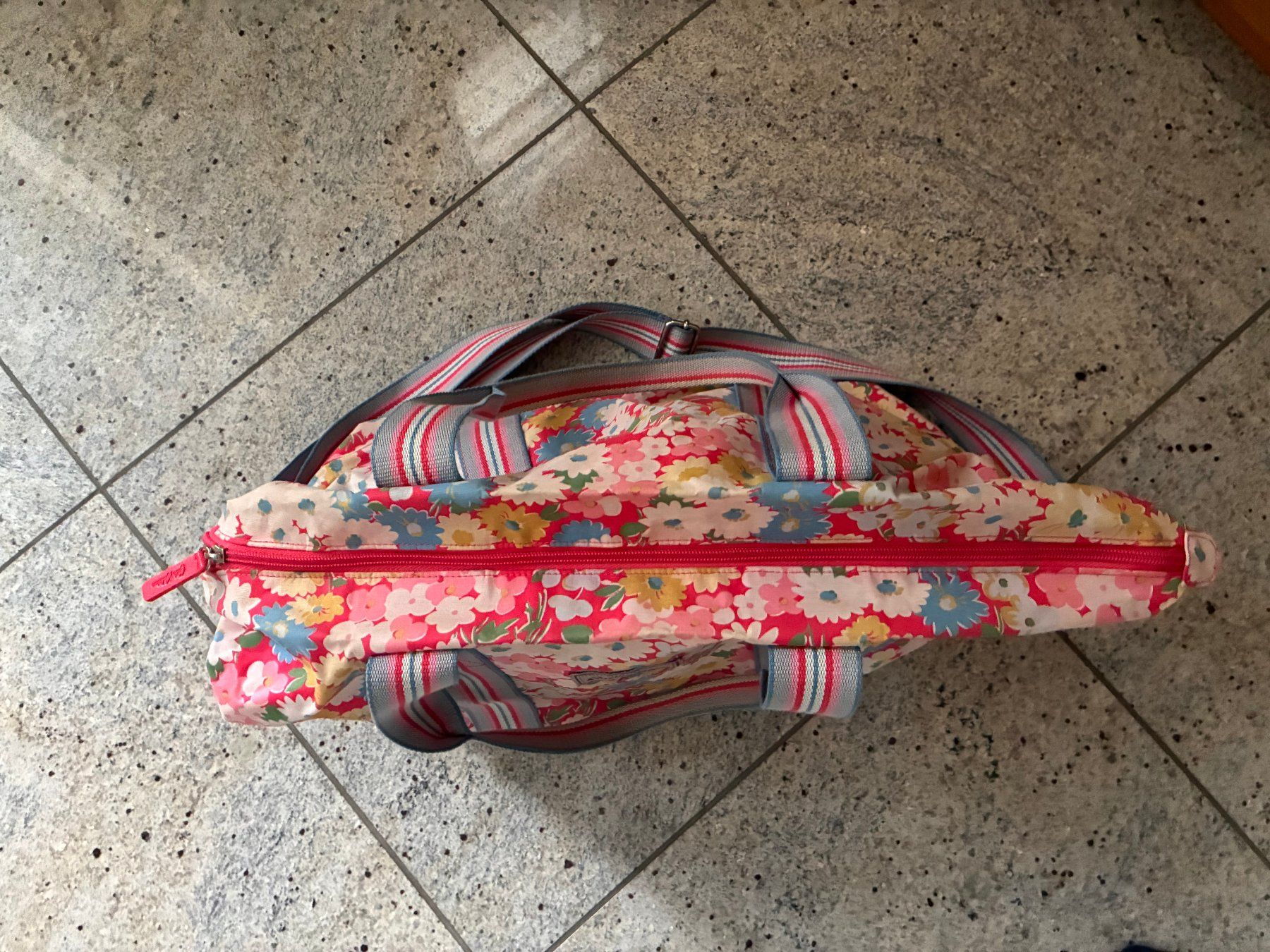 Borse da donna: Cath Kidston Tasche geblümt – Usato da Berikon venduto da Seidenhase 3