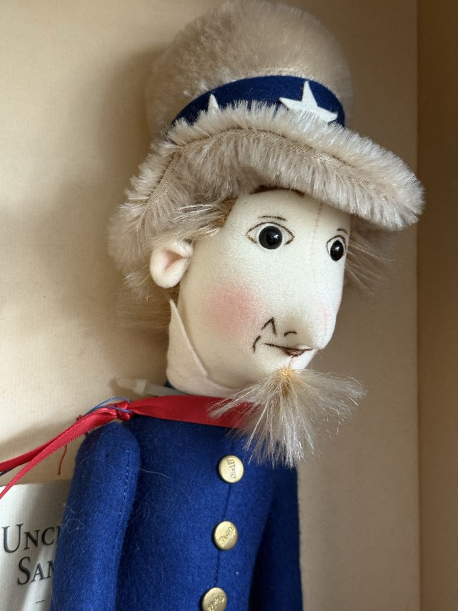 Steiff Bambole: Uncle Sam Filzpuppe von Steiff – Nuovo e nell'imballaggio originale da Mumpf venduto da A_B_E 1