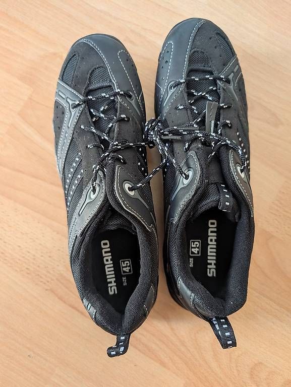 Shimano Scarpe da uomo: Shimano MT32 MTB Veloschuhe Gr. 45 – Nuovo (secondo la descrizione) da St. Gallen venduto da Tobyrobot 1