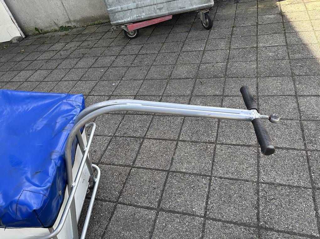 Remorques: Anhänger Töffli Velo Transport – D'occasion à Aadorf par AB-80 2
