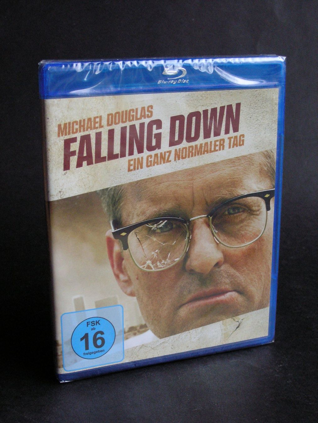 Tutti i DVDs: Michael Douglas FALLING DOWN ein ganz normaler Tag(1993) – Nuovo e nell'imballaggio originale da Zuzwil SG venduto da vette13 5