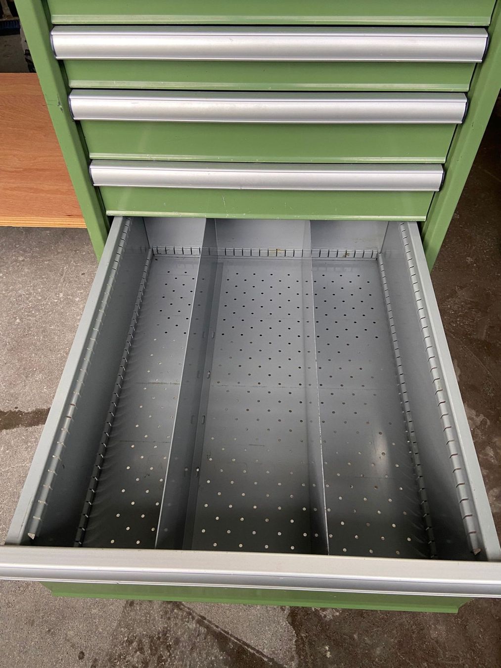 Lista Banchi da lavoro: Lista Werkbank Nr. 800 – Usato da Laupersdorf venduto da Borer_Liquidationen 6