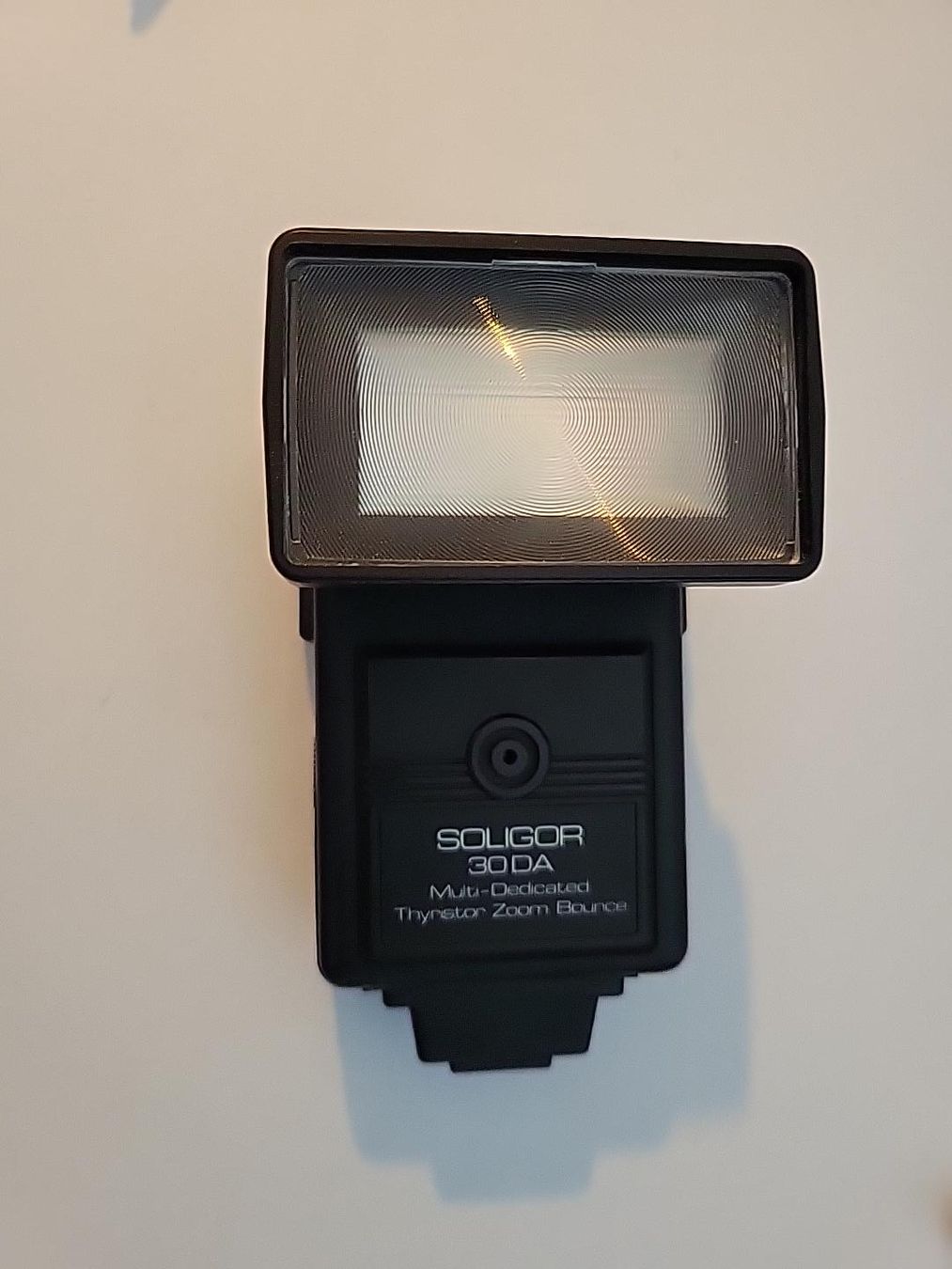 Flash: Soligor 30 DA Thyristor Zoom Bounce Blitzgerät #305 – Usato da Dachsen venduto da MacheSache 2