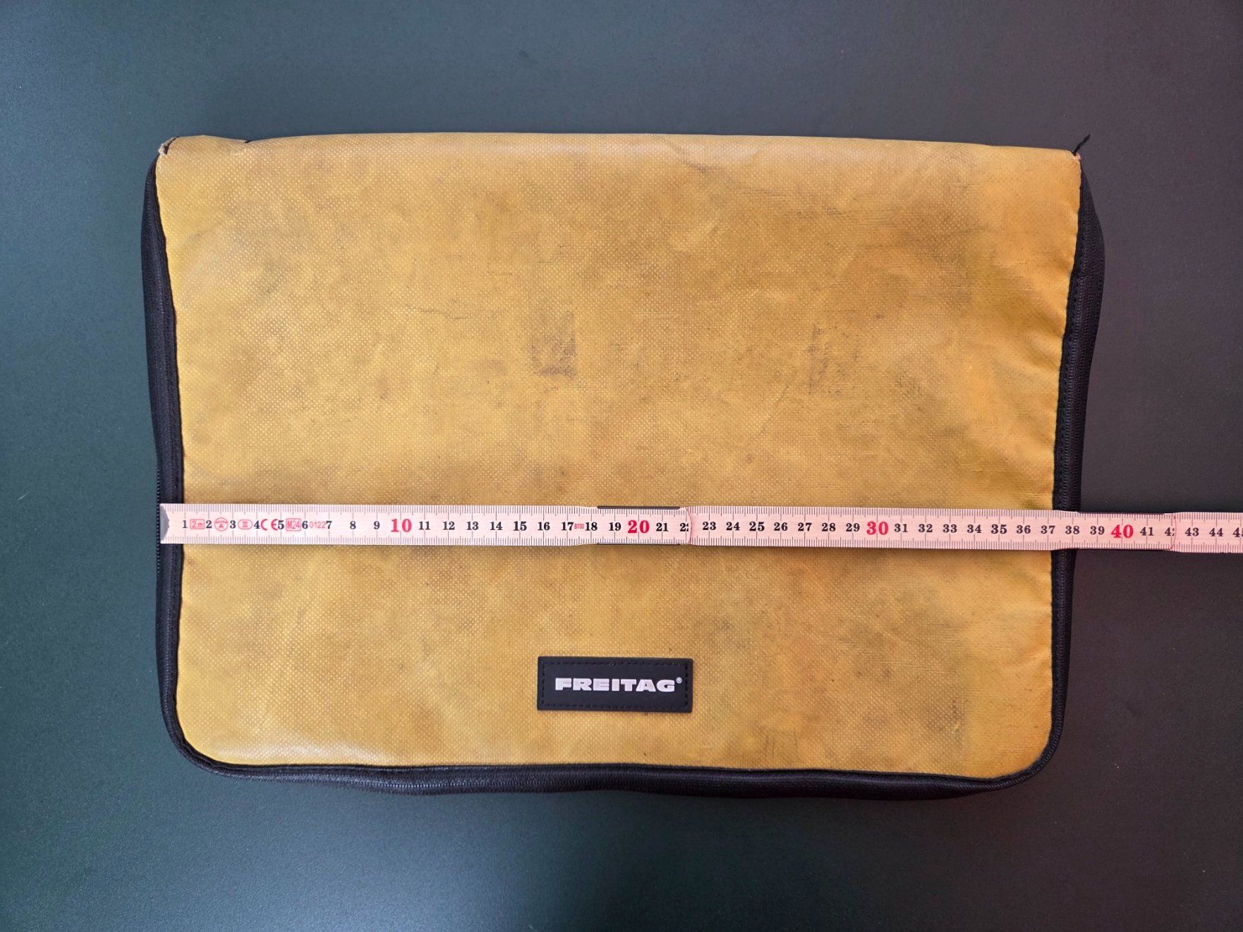 Freitag Taschen: FREITAG Laptop Tasche – Gebraucht aus Torricella von gattaccio