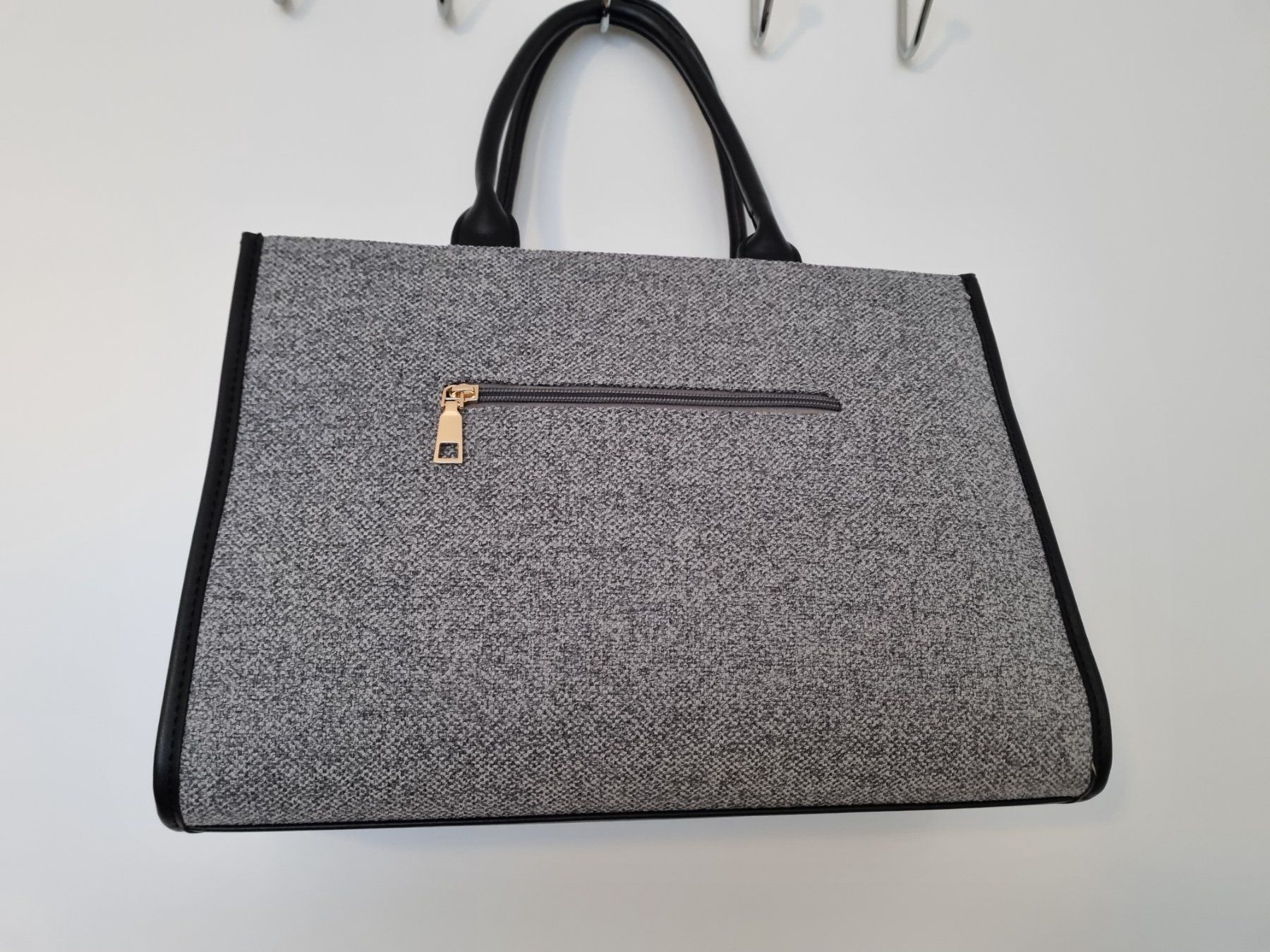 Borse da donna: Handtasche  neu grau – Nuovo (secondo la descrizione) da Zofingen venduto da Felpa 2
