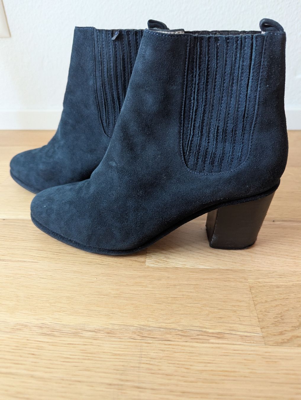 Scarpe da donna: Suede boots by Opening Ceremony, 38-39 – Usato da Bern venduto da tym_k7bc 2