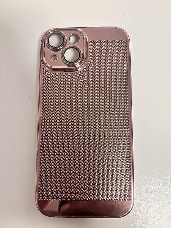 Covers & Schutzfolien: Handyhülle Iphone 15 NEU – Gebraucht aus Wittenbach von urs_8ndz
