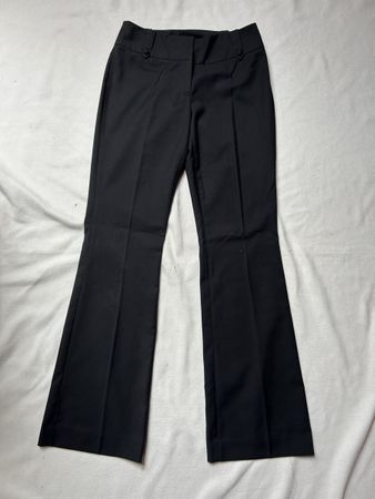 Elegante, schwarze Damenhose, Grösse 34, sehr guter Zustand 