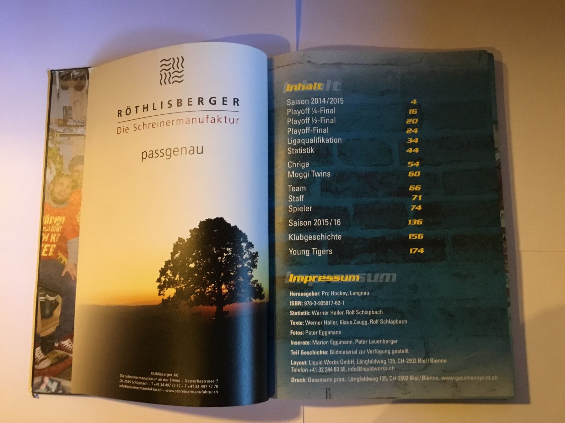 Libri: SCL Tigers Jahresbuch 2015 – Usato da Bärau venduto da sphb.hs4ea 2