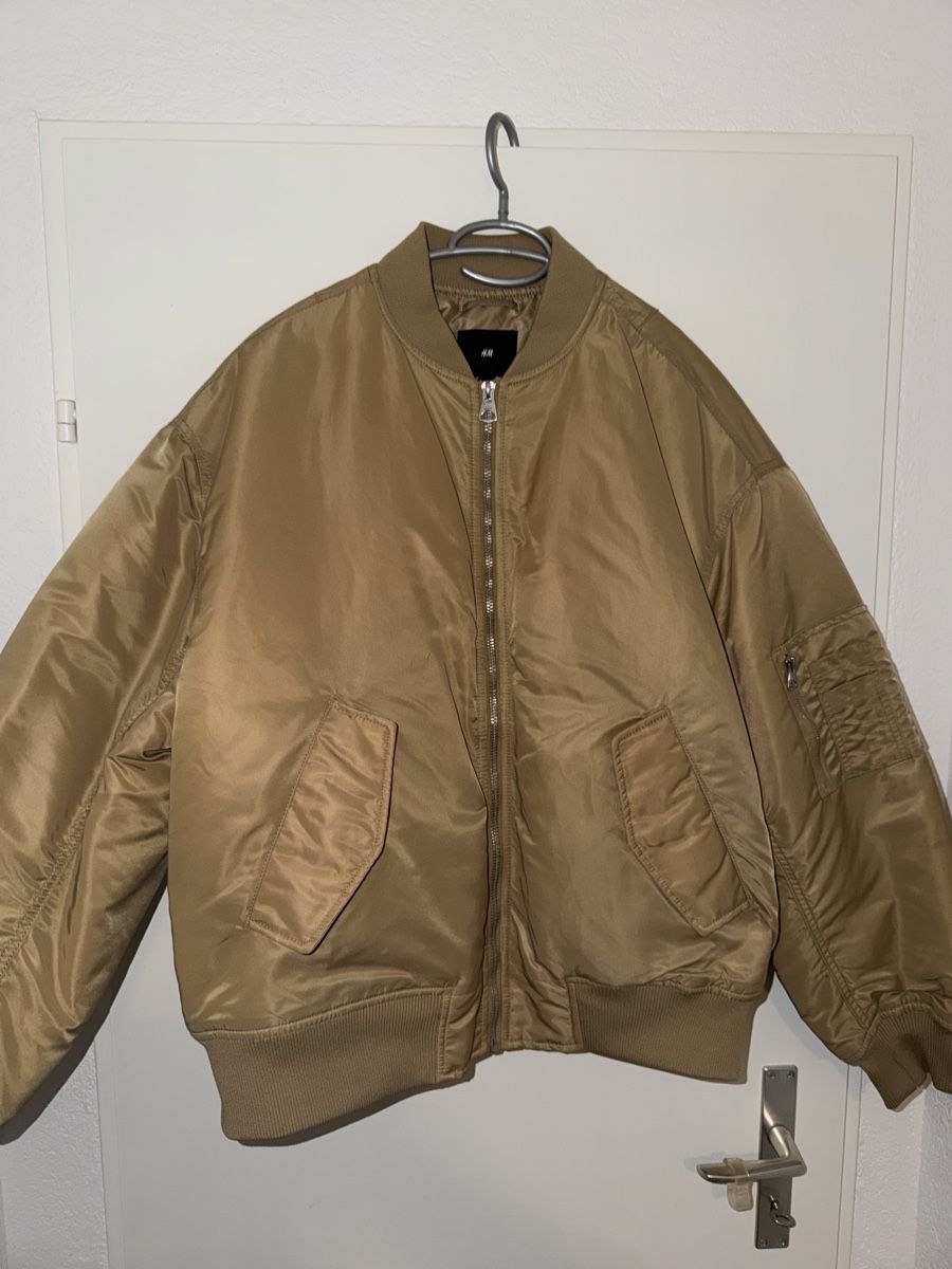 H&M Vestes: Jacke (Bomberjacke) – Neuf (Voir description) à Dällikon par ErolindRamadani