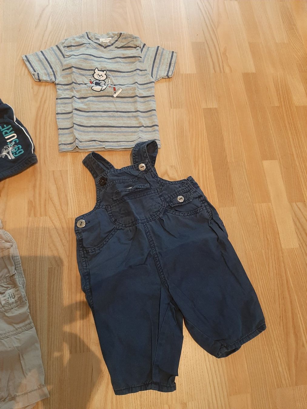 H&M Lotti & Set di vestiti: Praktisches Kleiderpaket Gr. 68 – Usato da St.Gallen venduto da sim_2thg 3