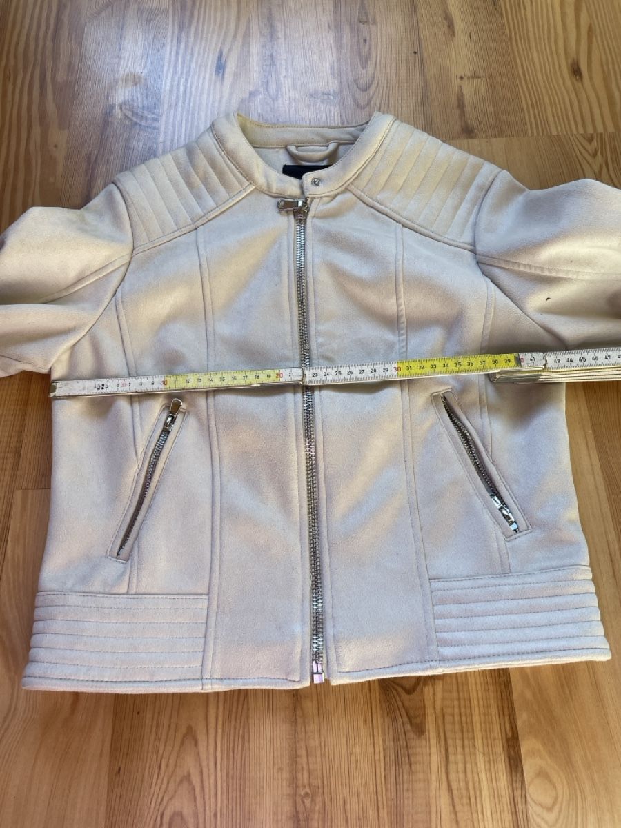 Tally Weijl Giacche: Kurzjacke beige Gr. m – Usato da Erschmatt venduto da Gragetsch 2