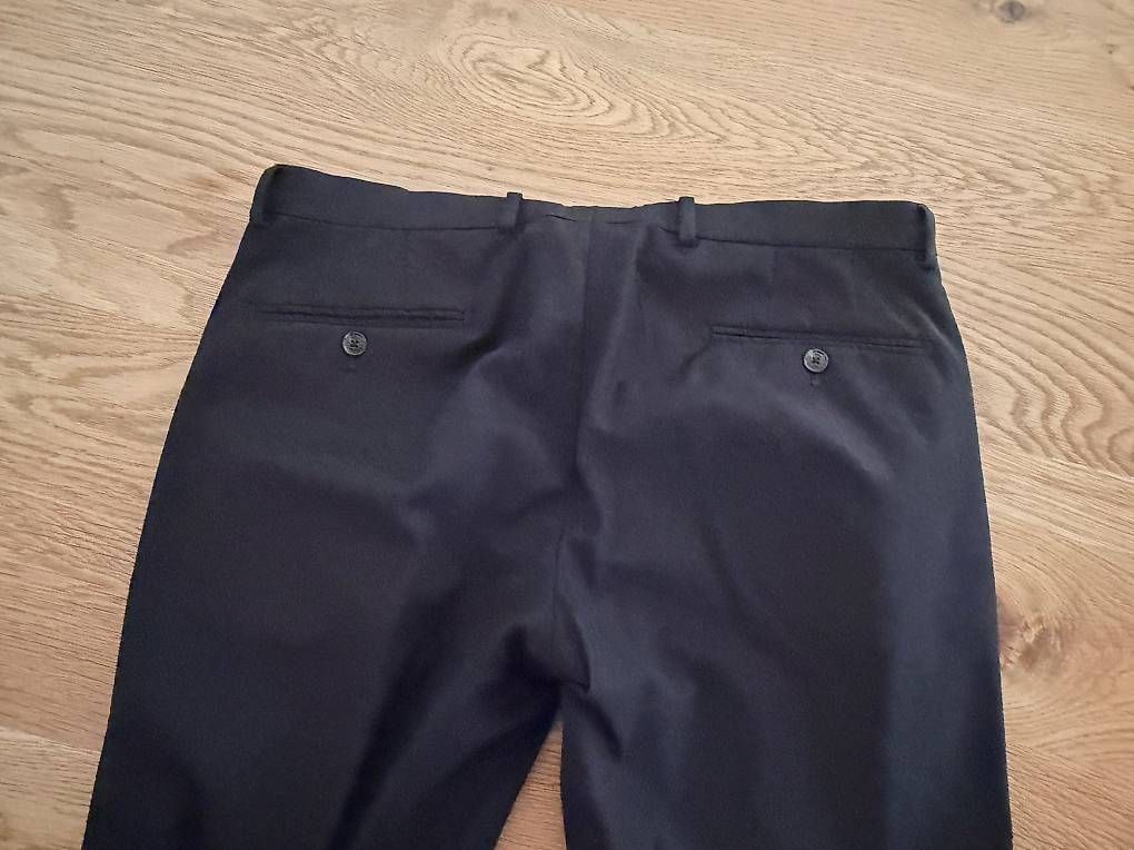 Pantaloni: Anzugshose Joop – Usato da Wabern venduto da onitenlav 1